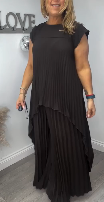 Conjunto de Vestido Midi Plisado Sherry™ y Pantalón de Pierna Ancha