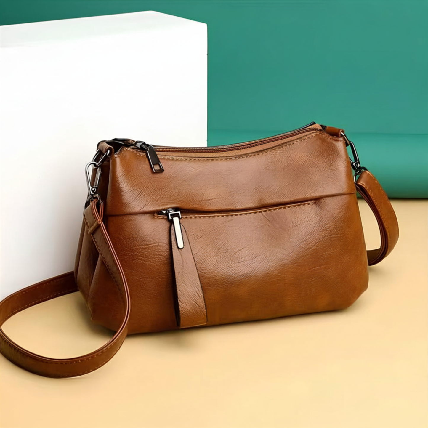 Alana™ Borsa Crossbody Compatta