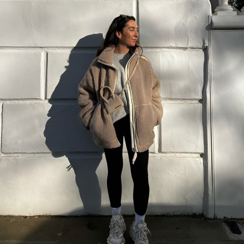 Karla – Chaqueta de peluche suave